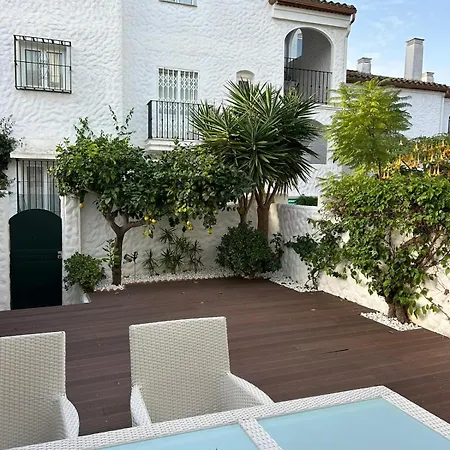 Holiday home The Lemon House Estepona