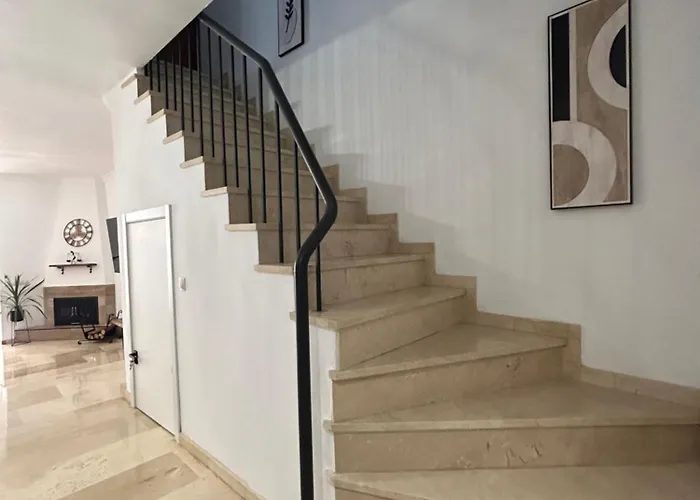 別荘 The Lemon House