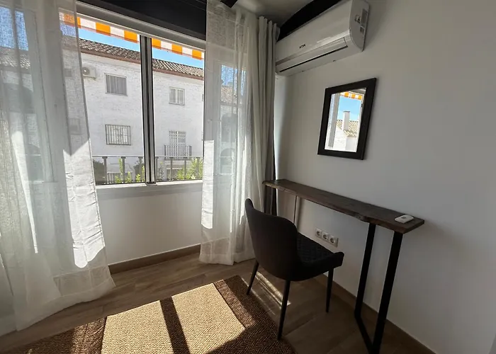 別荘 The Lemon House エステポナ